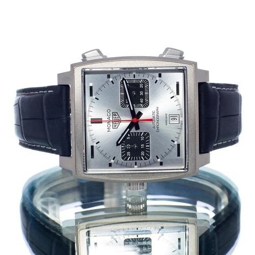 Tag heuer monaco - heuer, titan