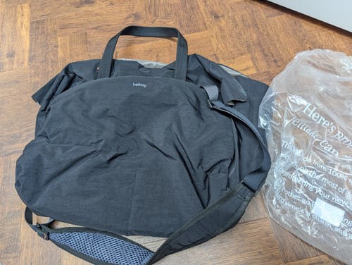 Bellroy black lite 30l - black,