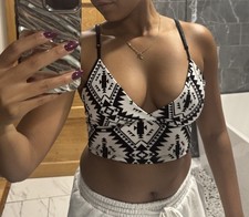 Black And White Aztec Design Crop Top Size  8