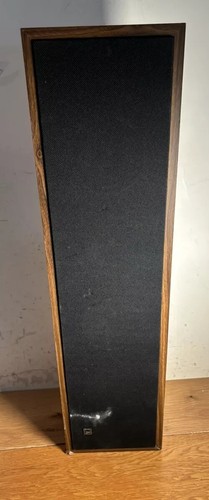 Toa column speakers wooden - column, in