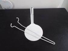 1 x 2201  BARBIE DELUXE DOLL