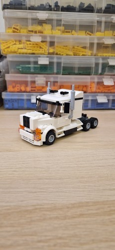 Lego city peterbilt - truck, with