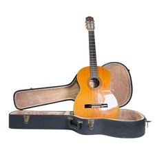 Takamine C-132S 6-String RH