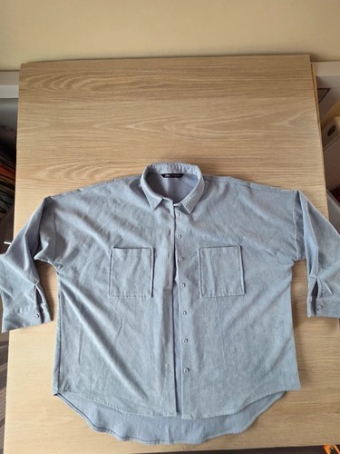 Zara light blue overshirt size - light,