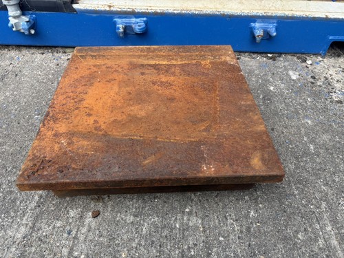 Engineers marking out surface - out,