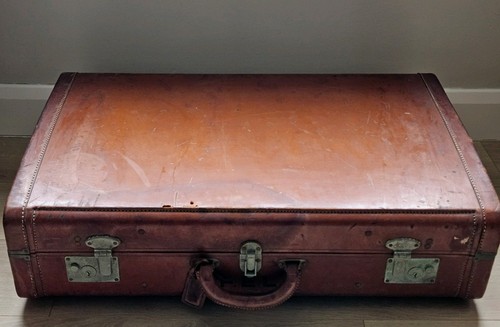 Antique victor suitcase - antique,