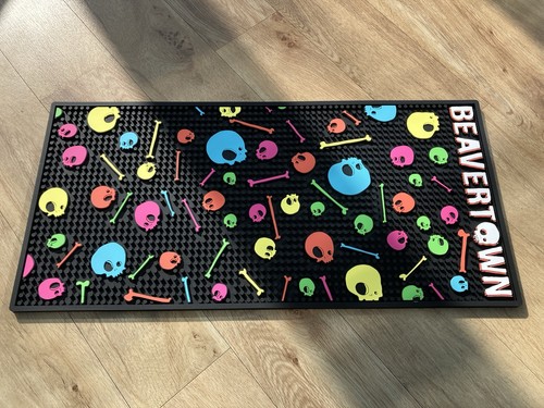 Beavertown bar runner brand - bar, (brand