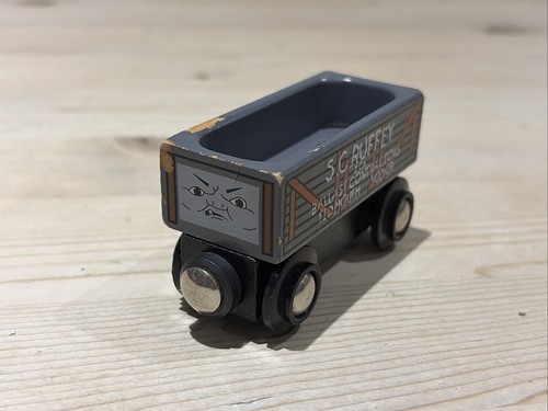 Brio thomas wooden railway c - wooden,