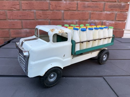 Triang diesel milk lorry - lorry, with