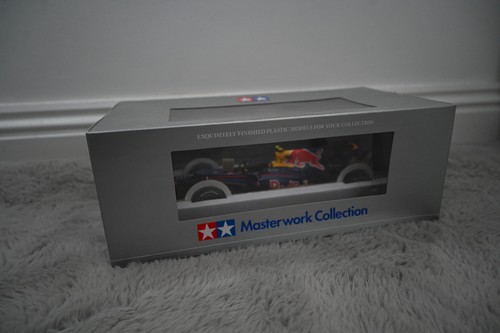 Red bull rb6 tamiya - red,