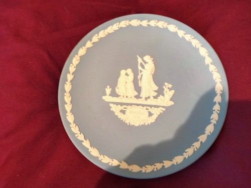Wedgwood blue jasper plate - wedgwood,
