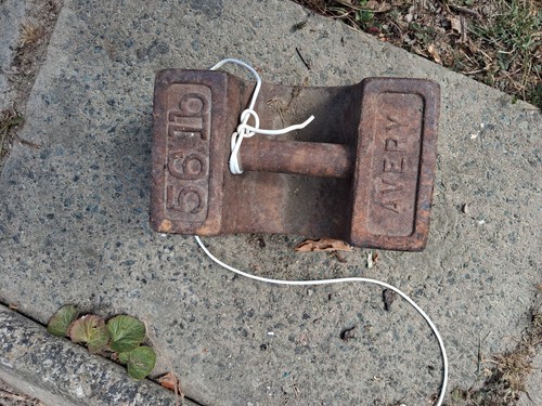Avery vintage cast iron scale - avery,