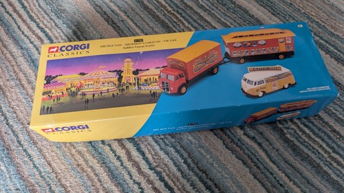 Corgi 31702 erf box van - 31702,