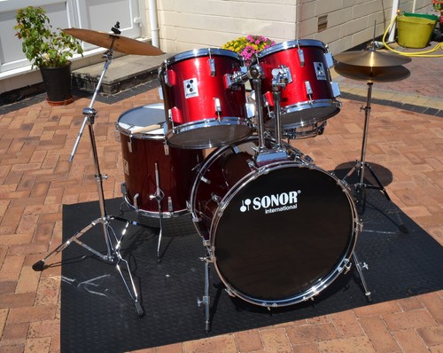 Sonor international drum kit - international,