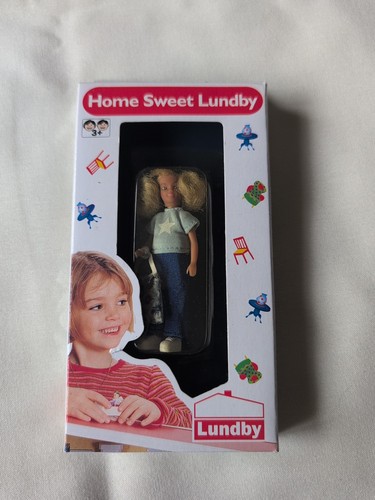 New boxed lundby dollshouse - boxed,