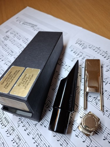Vintage geoff lawton tenor - geoff,