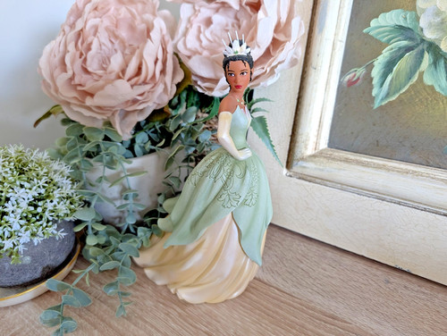 Disney showcase tiana figurine - showcase,