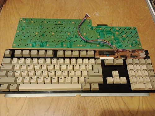 Amiga 500 keyboard - amiga, with