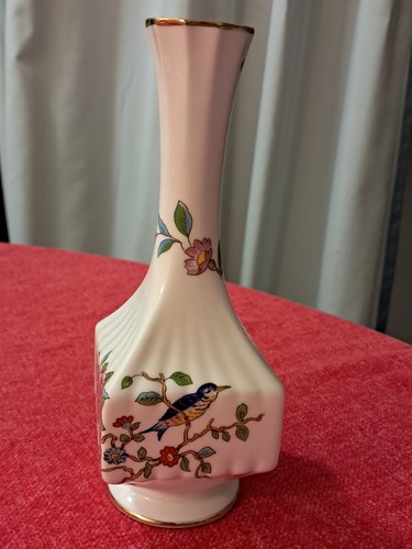 Aynsley fine bone china - bone, vase