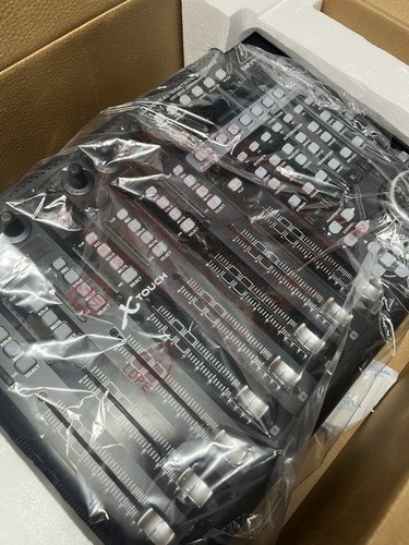 Behringer touch universal - behringer, x