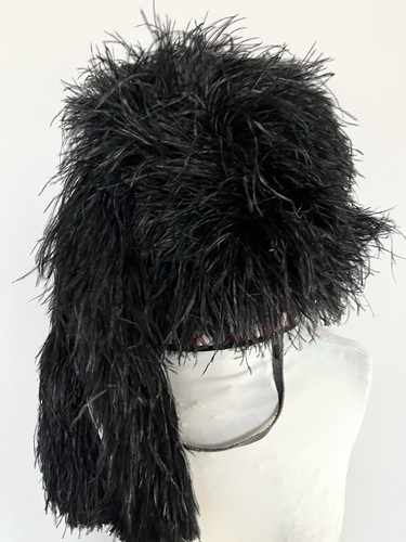 Scottish feather bonnet size - feather,