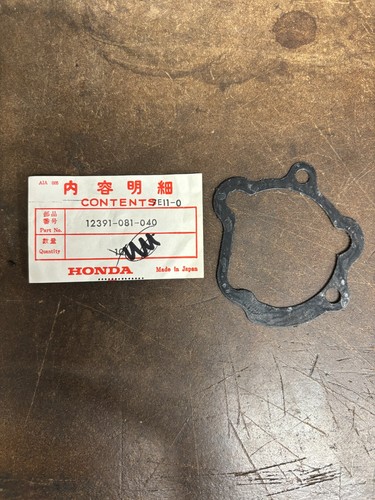 Honda pc50a rocker cover - rocker,