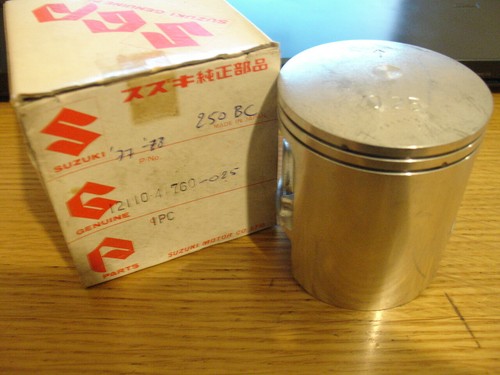 Nos genuine 1976 - 1976, rm250