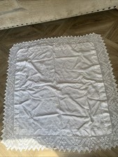 Vintage  White Linen & Lace Tablecloth Victorian/ Edwardian 39” 21B