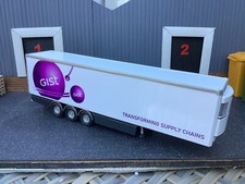 Corgi model truck 1:50 scale -