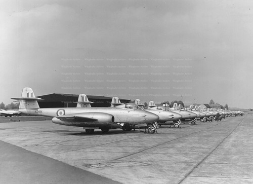 Gloster meteor aviation - gloster,