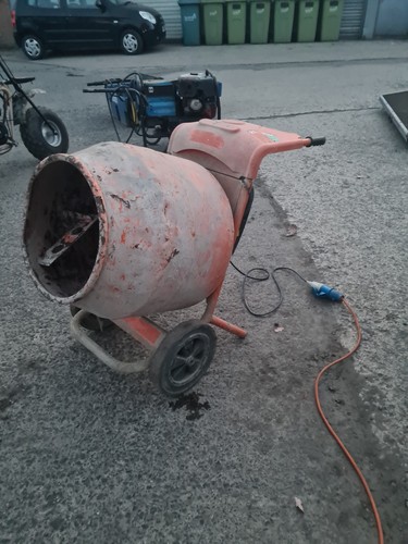 Cement mixer 240v - cement,