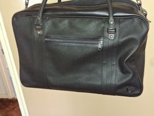 Fred Perry Unisex Black Hold