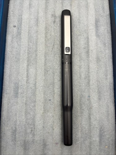 Parker matte black fountain - 25,
