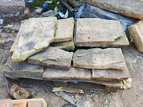 Assorted flagstone flags - assorted,