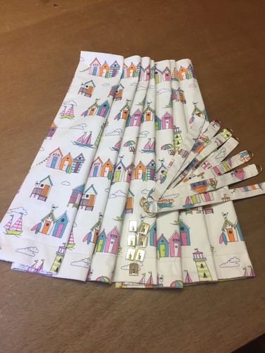 Happy days beach hut fabric - happy,