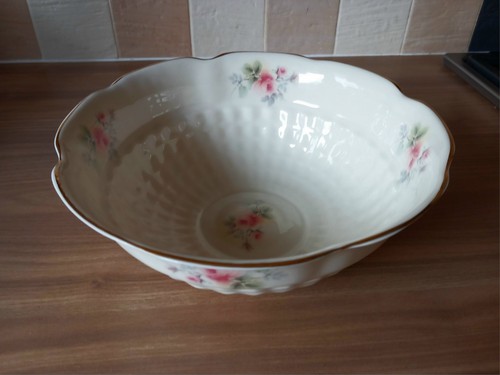 Donegal parian large - large, vintage
