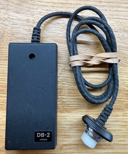 Nikon external battery - 2,