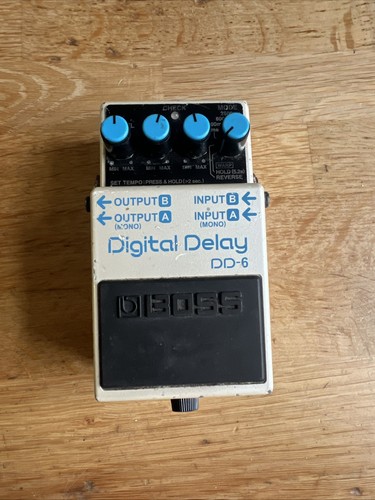 Boss digital delay guitar - dd-6,