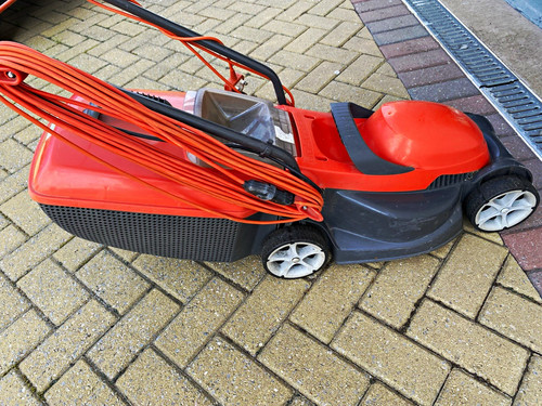 Flymo lawnmower good working - flymo,