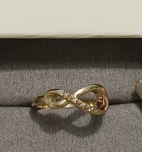 Welsh clogau 9ct yellow rose - 9ct,