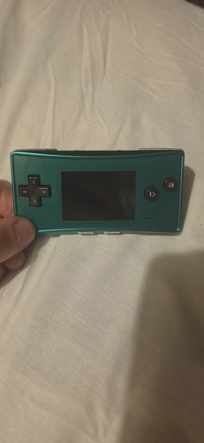 Near mint gameboy micro - mint,