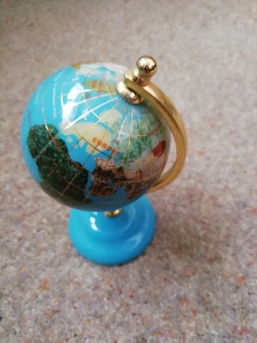 Gem stone globe - ,, 16cm