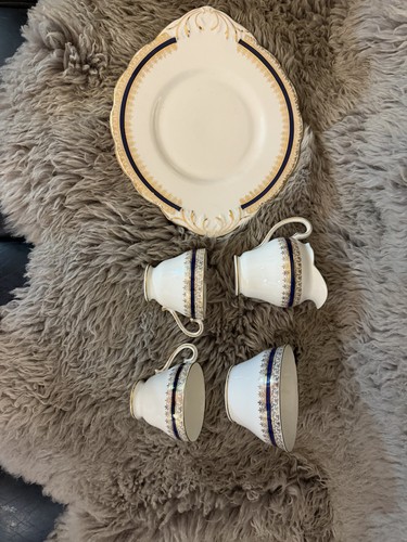 This piece vintage - a,
