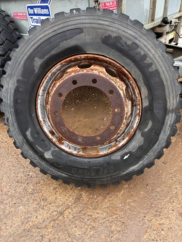 Trucks lorry tyres - lorry,