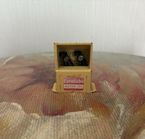 Vintage dinky toys essolube - dinky,