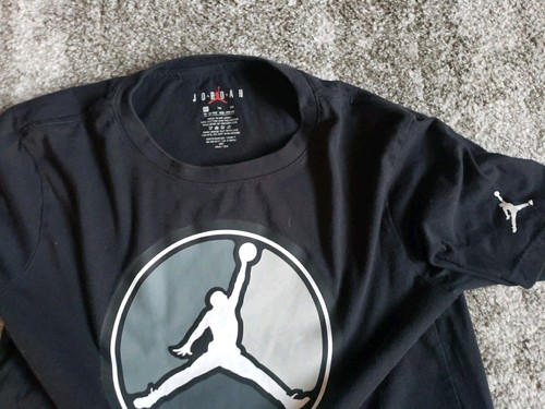 Air jordan jumping - air,