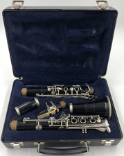 Vintage Selmer Bundy Resonite Clarinet w Hardcase & Yamaha Mouthpiece