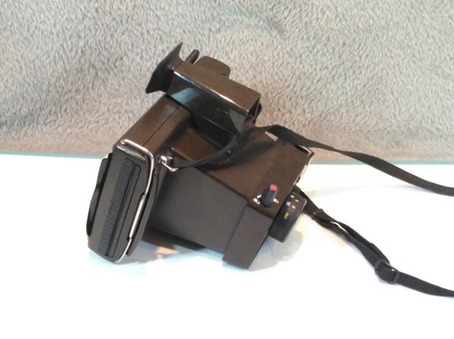 1970s polaroid land camera - land,