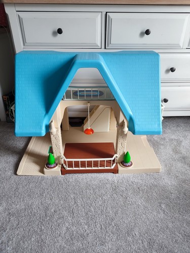 Little tikes house large - house,