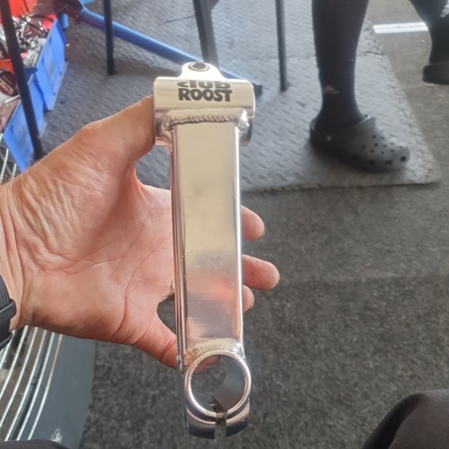 Club roost beam mountain - club,